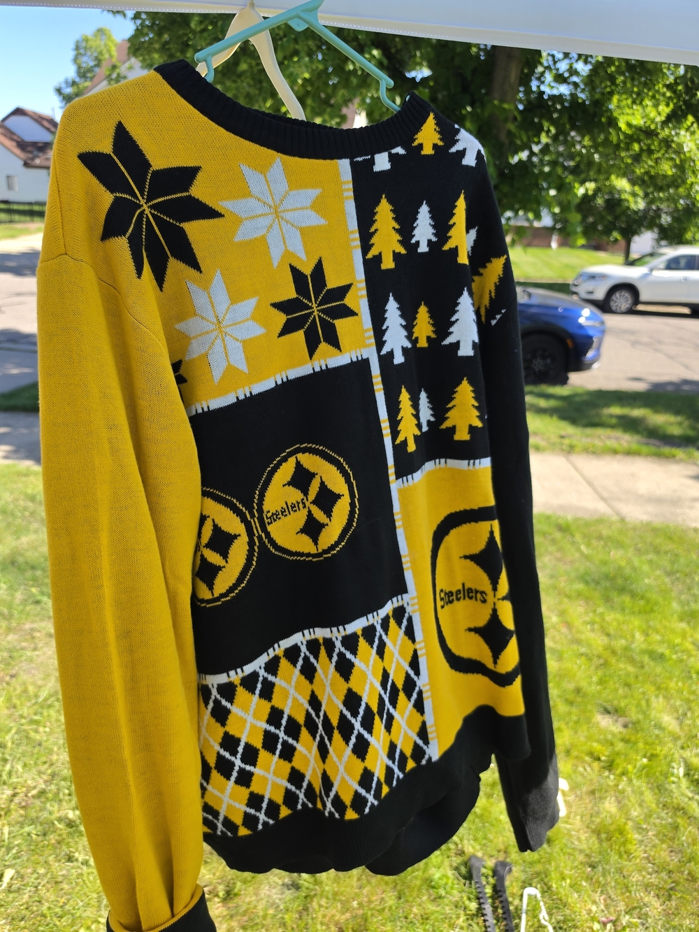 Pittsburgh Steelers Mens Yellow and Black Patchwork Sweater